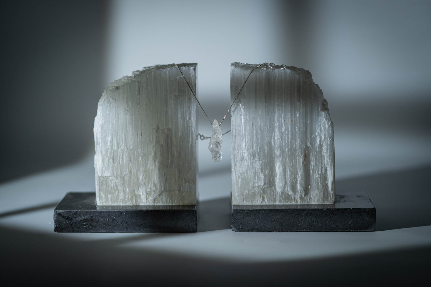 Clear Quartz Pendant Necklace with Silver 925