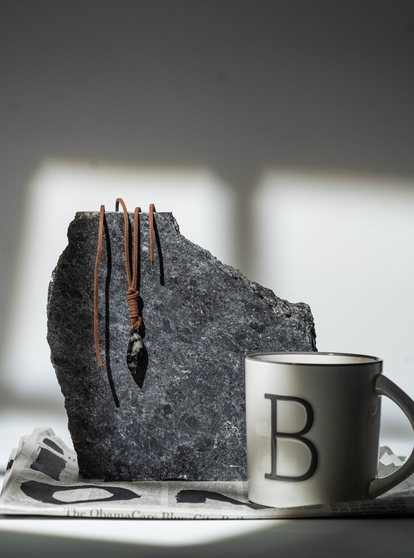 Gold 18k and Suede Cord Necklace & Infinity Black Granite Pendant - Almma - 18k Gold Collection