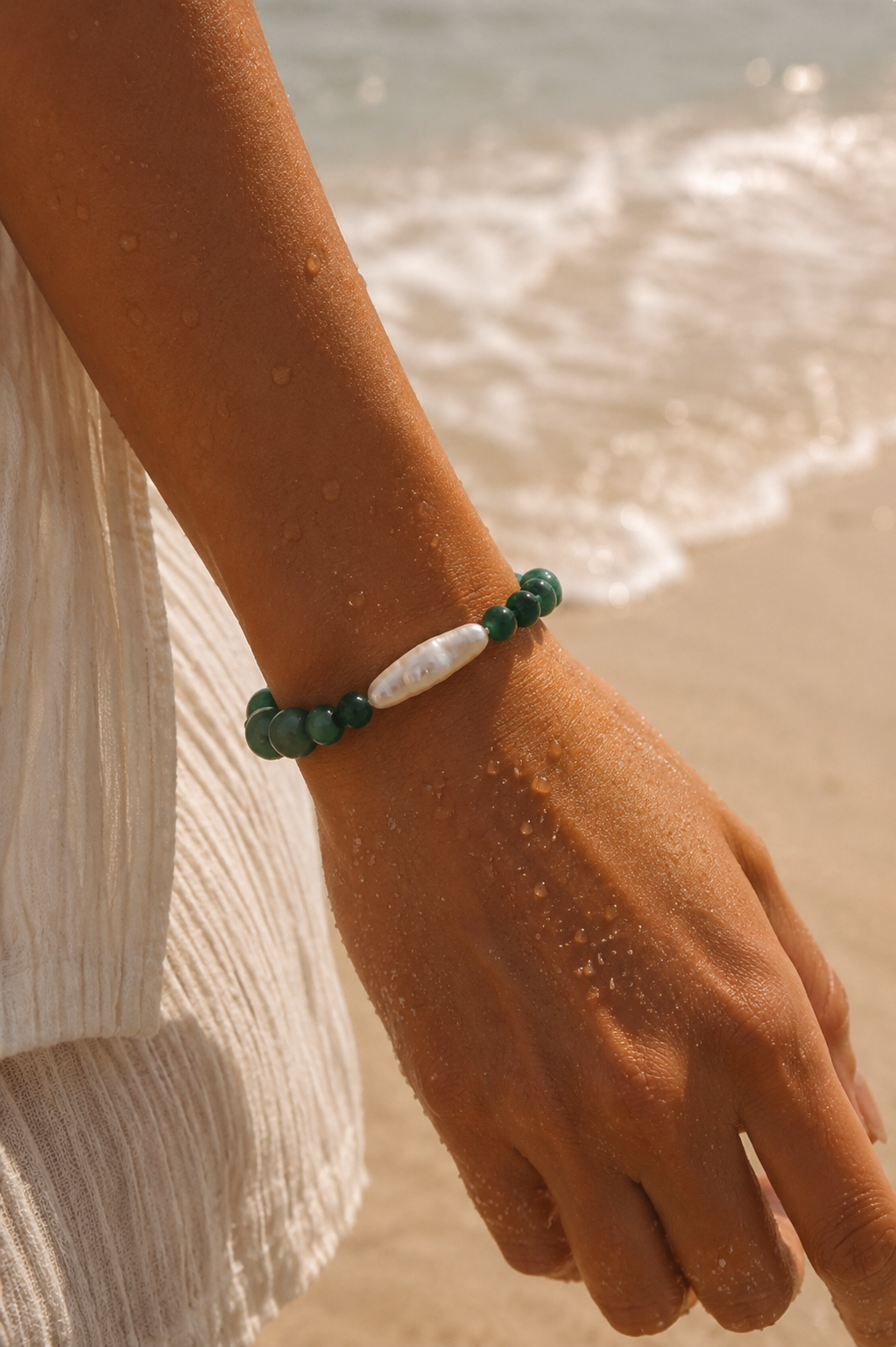 Bracelet - Green Agate and Baroque Pearl with Silver 925